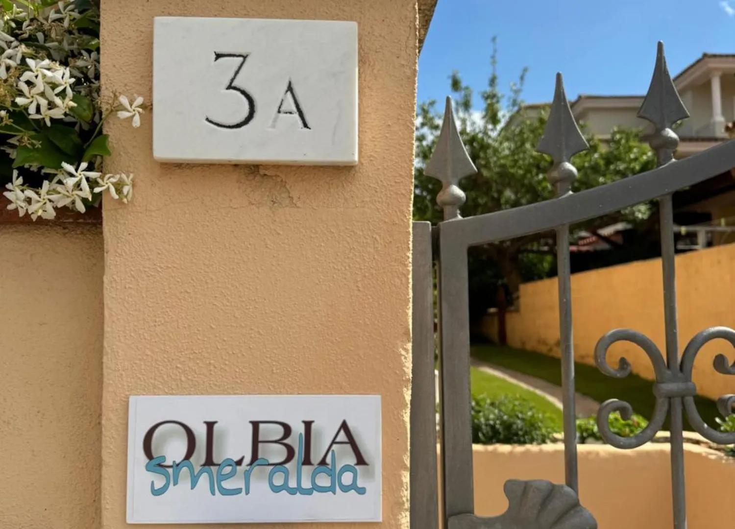 Olbia Smeralda 0*,