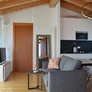 https://golf-jesolo-village-attico-con-piscina.hotelslidodijesolo.com